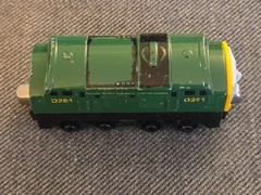 Thomas Gullane Mattel 2013 Take Along N Play Diecast Class 40 D261