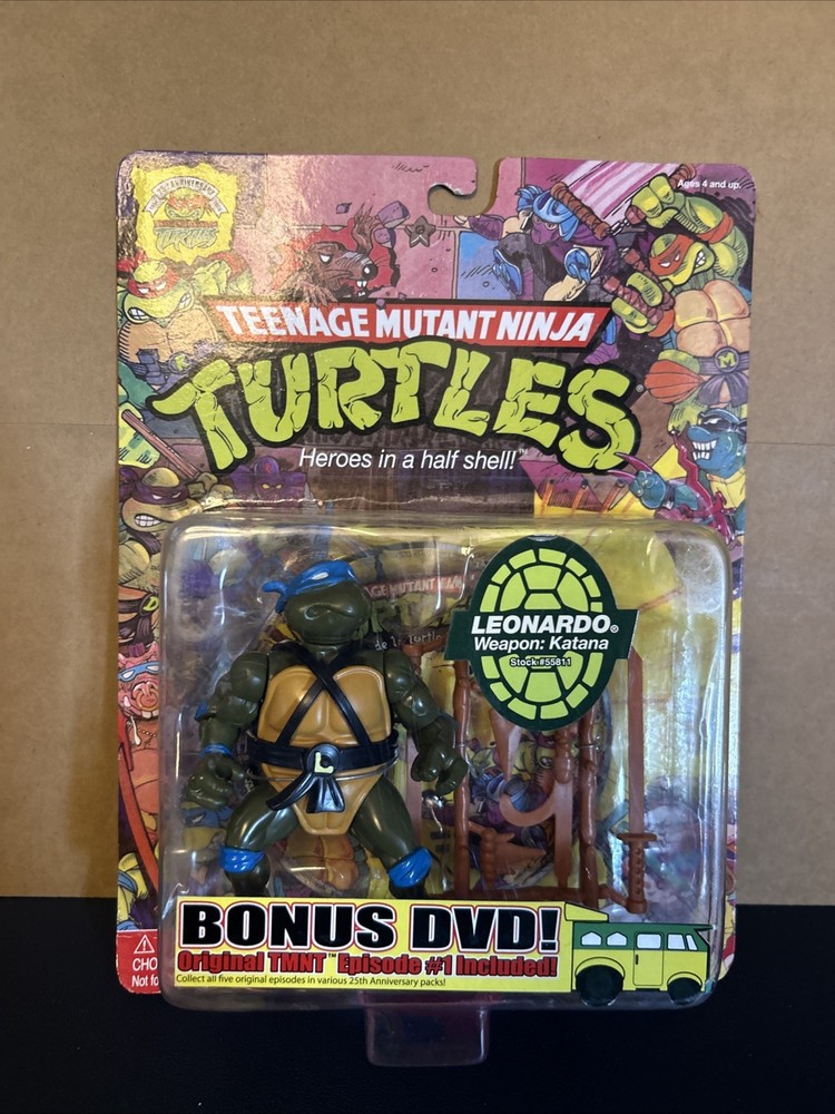 2008 TMNT Leonardo Action Figure Teenage Mutant Ninja Turtles With DVD