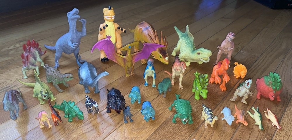 30+ Dinosaurs Plastic rubber Toy Action Figures Lot stegosaurus Imaginext T Rex