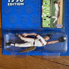1996 Edition Kenner Starting Lineup Matt Williams Action Figure & Trading Card
