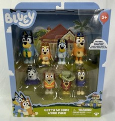 BLUEY Family & Friends Lot of (4) 8 Packs Totaling 32 Figures New In Boxes