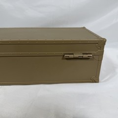 Formative Soldier Of The World 2002 Tan Footlocker Chest Action Figures Plus +