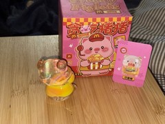 M Cute! Greedy Piglets Blind Box Confirmed Light Up Burger Piglet Figure