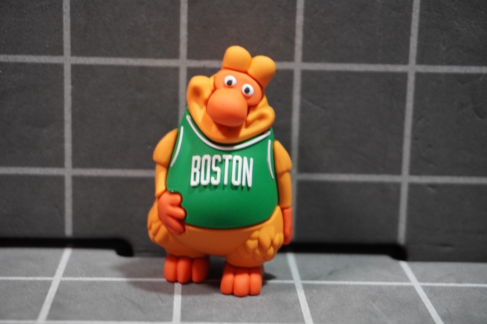 Yowie NBA Basketball Collectible Figures with Card YOU CHOOSE, BUILD A BUNDLE!