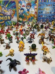 HUGE Vintage 200 Digimon Figure Lot ~ Official Bandai Toy Collection