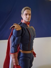 Medicom Toy MAFEX No. 151 Homelander The Boys Action Figure Alt Heads/Hands