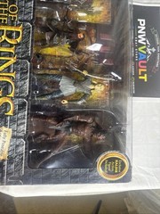 Toy Biz Lord of the Rings The Two Towers Helm’s Deep Battle Set NEW Sealed