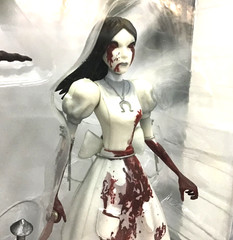 2012 DIAMOND SELECT ALICE MADNESS RETURNS HYSTERIA ALICE MOSC