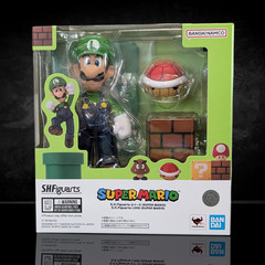 Super Mario Bros Luigi S.H.Figuarts Action Figure by Bandai Tamashii Nations
