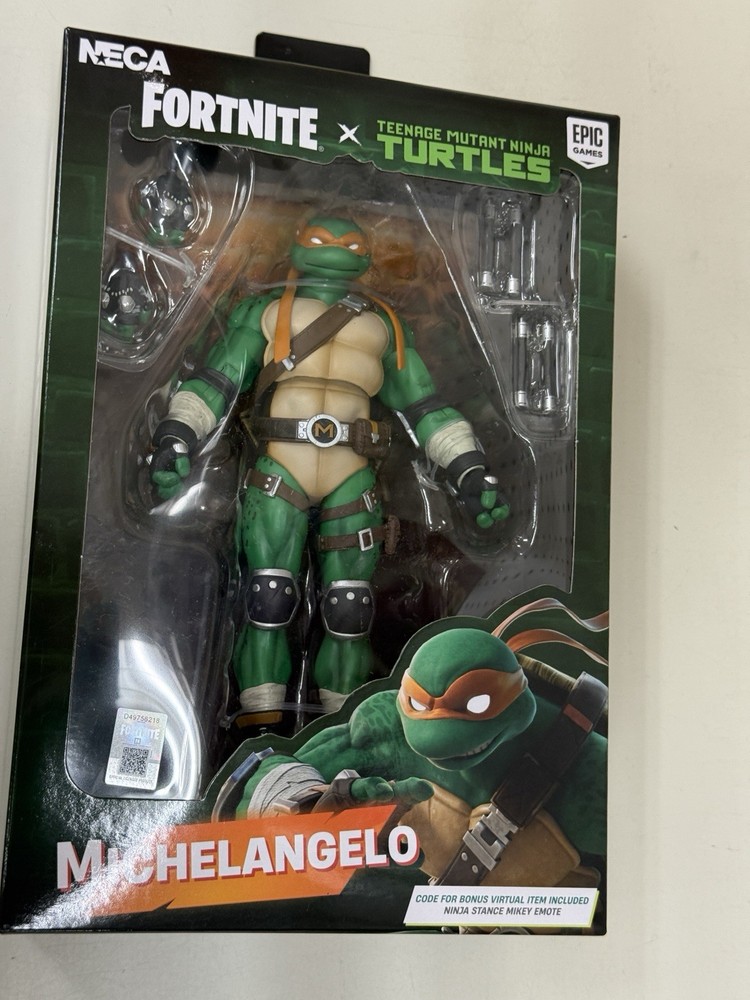 Fortnite x Teenage Mutant Ninja Turtles Action Figure Michelangelo