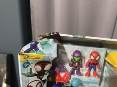 Spidey and His Amazing Friends WaterWebs Bubble Pirate Ship Toy DAMAGED BOX