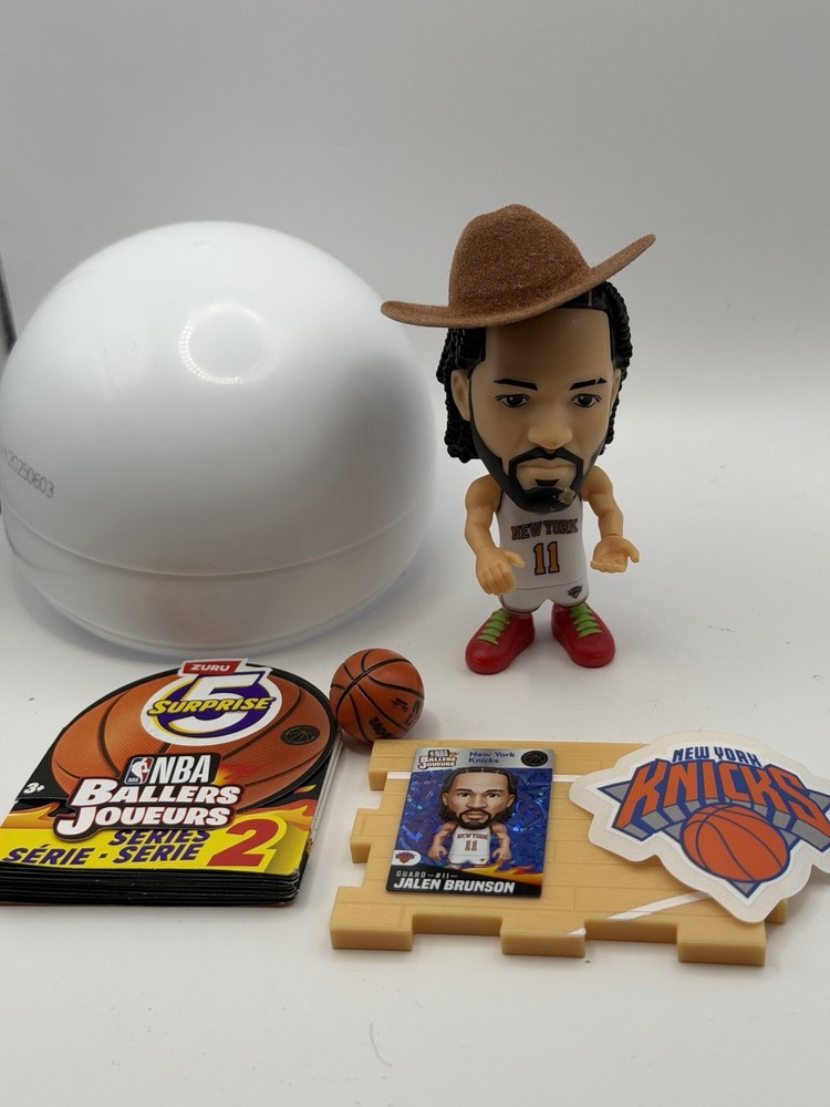 5 Surprise Zuru NBA Ballers Series 2 – Jalen Brunson White Jersey