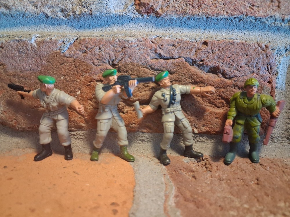 4 Guts! Green Berets Canned Heat Grunt Vtg Action Figure Lot Mattel 1986 1988 2″