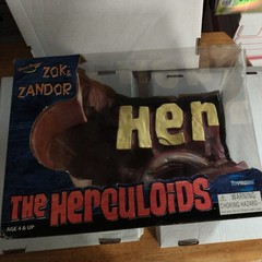 BOX AND CAVE ONLY The Herculoids Playset Zok and Zandor Toynami 2003