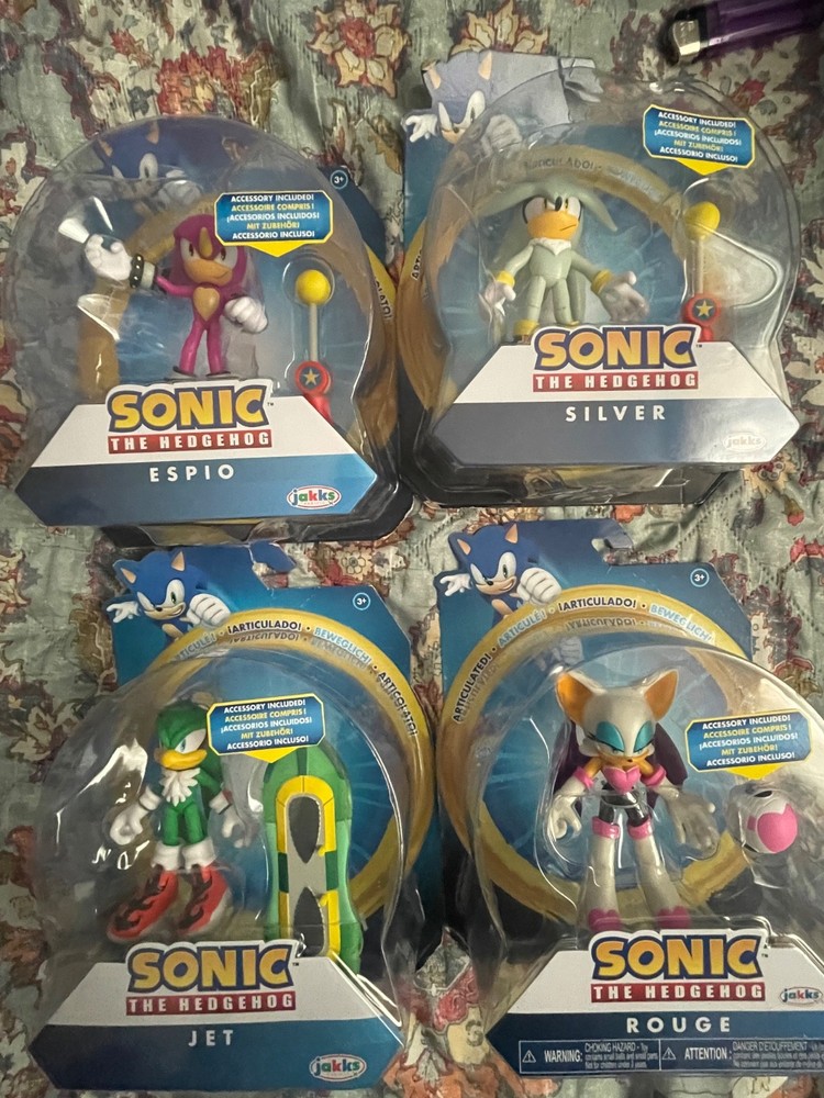 JAKKS Pacific Sonic The Hedgehog – Silver 4.5″ with Red Star Ring