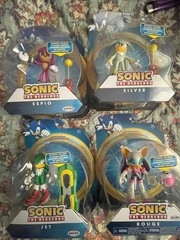 JAKKS Pacific Sonic The Hedgehog – Silver 4.5″ with Red Star Ring