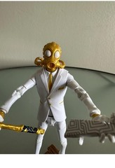 Fortnite master grade series 1 Oro 4 inch action figures ￼￼￼