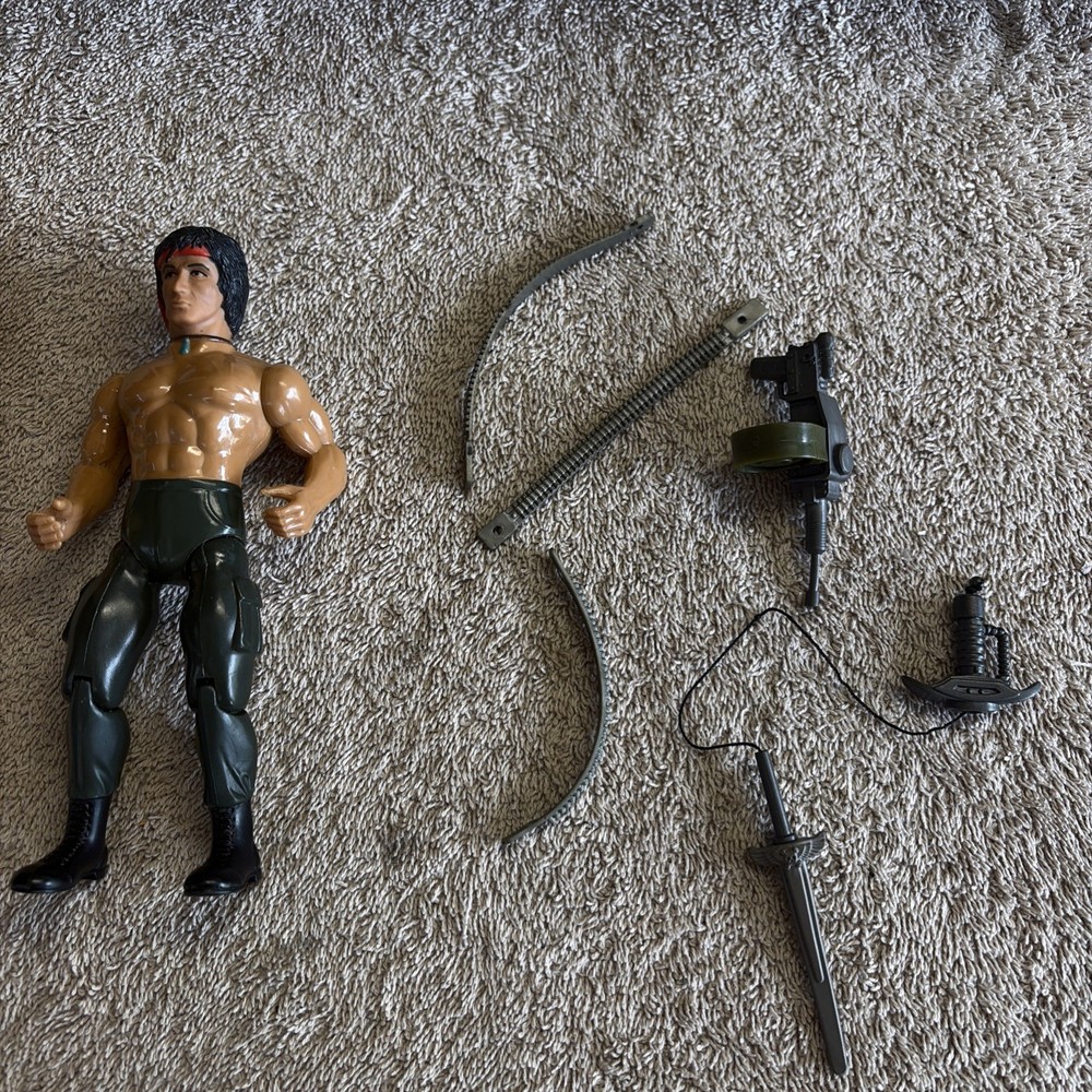 Vtg Rambo Action Figure “Force of Freedom” Coleco 1985 W/ Random Accessories B#5