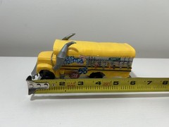 Disney Pixar Cars Miss Fritter 6″ Yellow School Bus Derby Crash Bumper Action