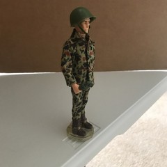 Deluxe Reading 1966 Topper Toys The Tigers 6.5″ Figure The Rock with Grenade