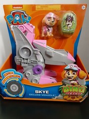 Nickelodeon Paw Patrol Skye Deluxe Vehicle and Action Figure – Multicoloured