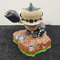 Skylanders: Spyro’s Adventure ~ Terrabite (Sidekick)