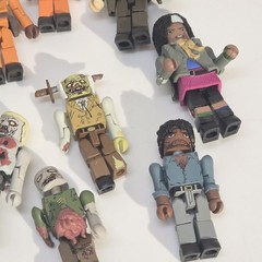 Minimates The Walking Dead LOT Zombies Of 20