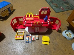 2003 CDI McDonalds Play Restaurant Playset McDonaldland Figures Accessories