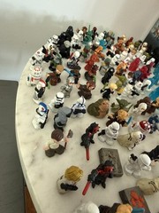 Hasbro Star Wars Micro Force Mini Lot Figures, Vehicles, and Tin – All in photo!