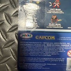 Mega Man Rolling Cutter JAKKS PACIFIC, 2.5″ Mini/8 Bit Figure Pixel Sealed