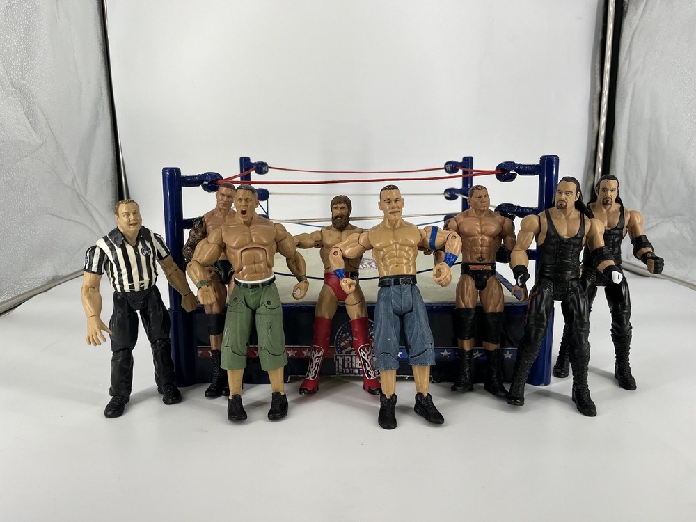 WWE Wrestlemania Mix Lot Of 8 Action Figures PLUS WWE Arena John Cena Undertaker