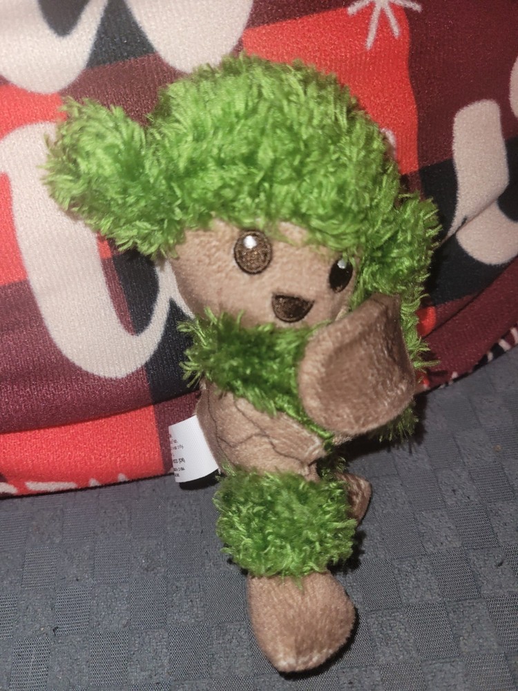 Disney Marvel “I Am Groot” – Bulls i toy – Cutie Cuff Snap, Hug, & Go – GROOT