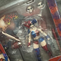 AmiAmi Limited Amazing Yamaguchi Harley Quinn Red x Blue Twintail Version