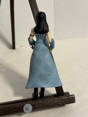 Final Fantasy Loose Figure Set Of 4 With Weapons C-7