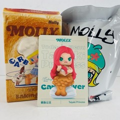 POP MART x Molly Carb-Lover Baking Time Series Figure Dolls – Taiyaki Princess