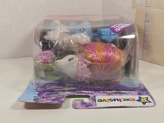 MLP My Little Pony Aloha Pearl With Baby Bellaluna Figure PACKAGE HAS WEAR