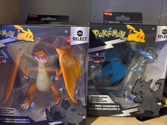 Pokémon Select 6″ Articulated Mega Charizard X & Y Figure