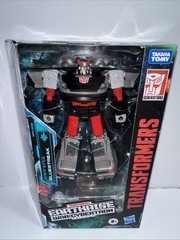 Transformers War For Cybertron Earthrise Bluestreak Deluxe Class Walgreens