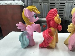 My Little Pony MLP G4 Mini Pony Shimmer Fluttershy Yellow Lot Of 8 Mini Figures