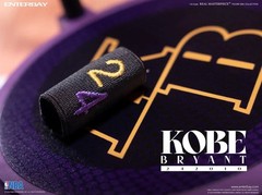 Enterbay NBA Los Angeles Lakers Kobe Bryant 24 2010 Real Masterpiece US Stock!!