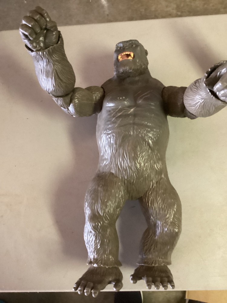 King Kong 18 Inch Mega Articulated Action Figure Skull Island 2016 Lanard Toys