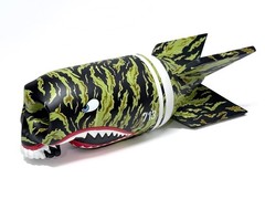 Jason Freeney SKULL BOMB PLUS Tiger Camo 10″ Polystone Sculpture – Mighty Jaxx
