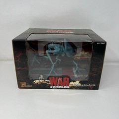 2005 Pegasus Hobbies War Of The Worlds Alien Creature Diorama Figure 1/8 in Box