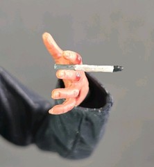 NECA 7″ Scale Figure Fodder CIGARETTE accessory Black & White [Vincent Price]