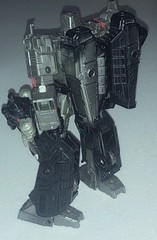 Transformers Netflix War For Cybertron MEGATRON Figure WFC generations
