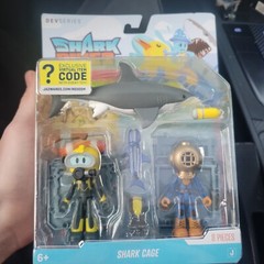 Devseries Shark Bite 2 Shark Cage Toy + Virtual Item Code – New DAMAGED BOX