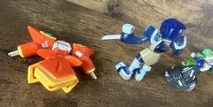 RARE 1997 MEDABOTS VINTAGE BATTLE ARENA HANGER BUNDLE FAST AND SAFE SHIPPING