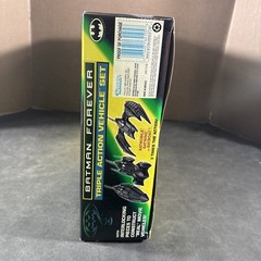 1996 BATMAN FOREVER BATMOBILE TRIPLE ACTION VEHICLE SET NEW SEALED BATWING KENNE
