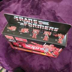 Supreme®/Transformer® SS25 G1 Optimus Prime Figure (New | DS)