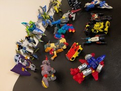 Transformers Toy Figure Lot of 16 Mixed 90s 2000s Y2K Hasbro Robots in Disguise